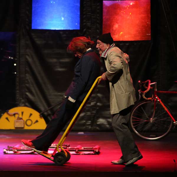 Les Luthiers