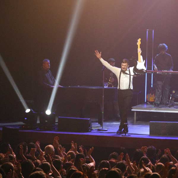 Les Luthiers